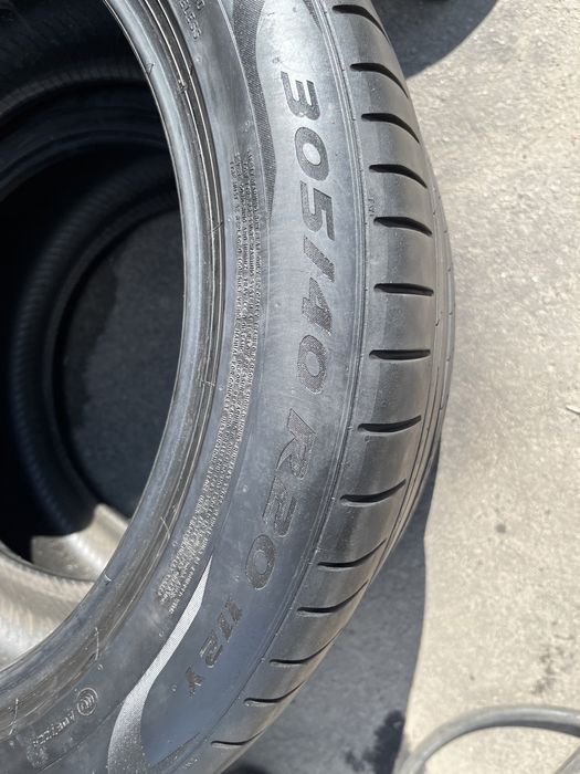 305 40 R20 (2шт Літо) Pirelli Pzero RunFlat