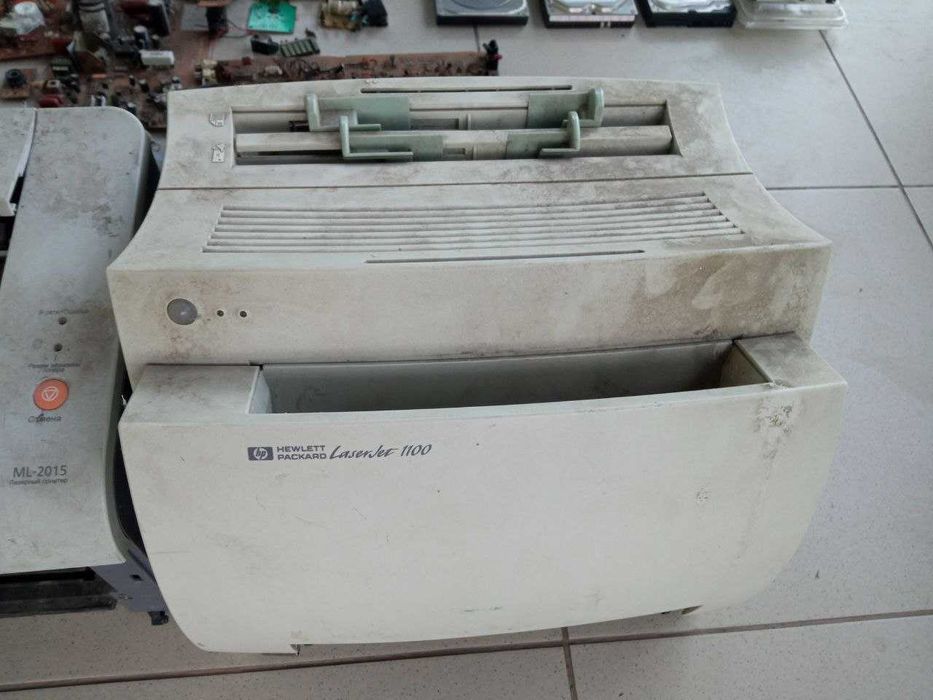 Принтер Hewlett Packard 1100 на разборку