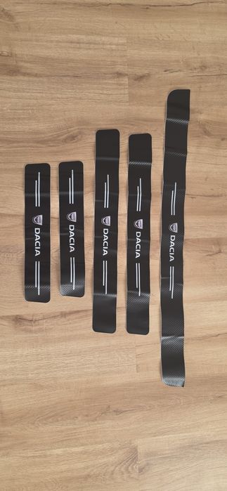 Protetores autocolantes para proteção Dacia Duster