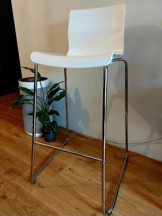 Stołek hoker barowy Ikea Glenn idealny chrom biały