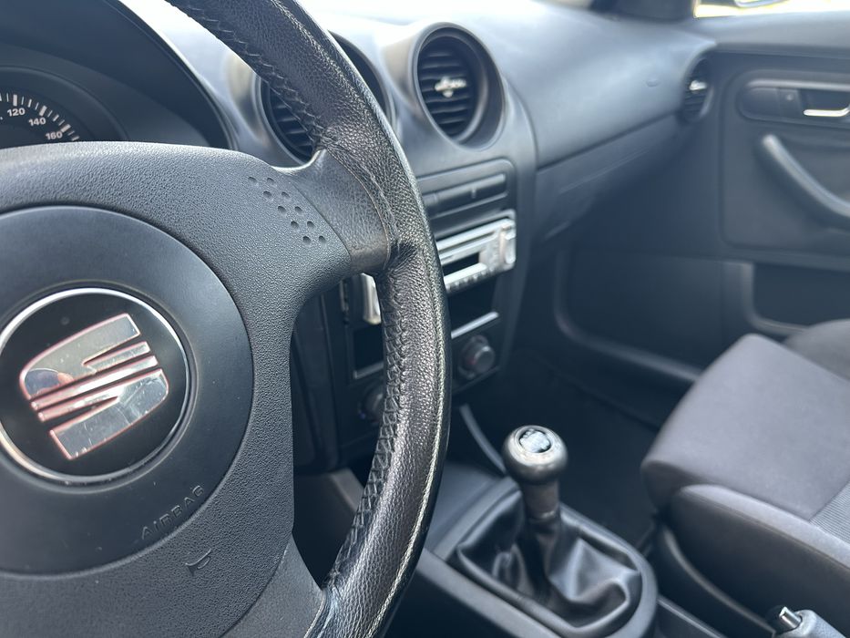 Seat Ibiza 1.2 12V Stylance Impecavel