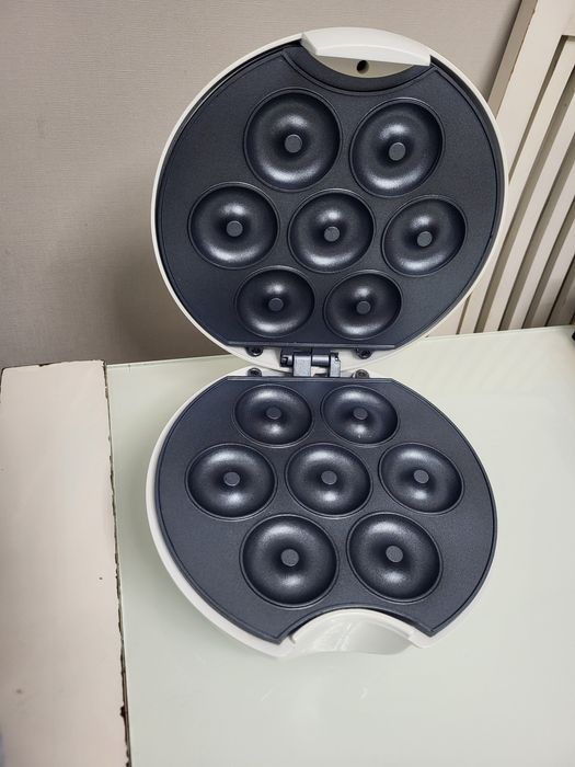 Машинка для пончиків вафельница