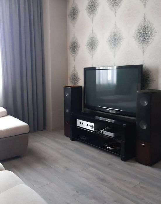 Продам 3-кім. квартиру вул. Станислава Партали (Балакірева), 17