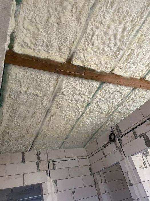 Утеплення даху поліуретаном. Піною. ППУ. Шумоізоляція мансарди