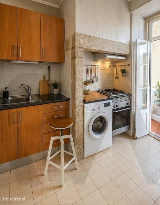 T1+2 com Charme Lisboeta e 75 m2 | Junto às Amoreiras, Lisboa