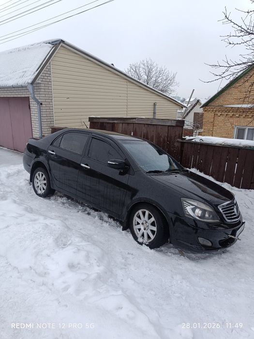 Продам geely sl 2012рік під ремонт