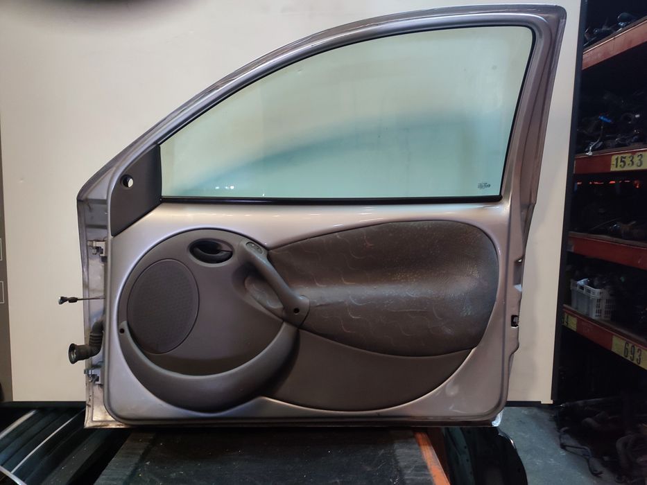 PORTA TRAZ DIREITA DACIA LOGAN MCV 2010