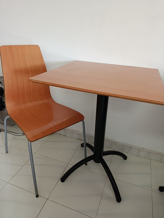 Mesas para cafetaria