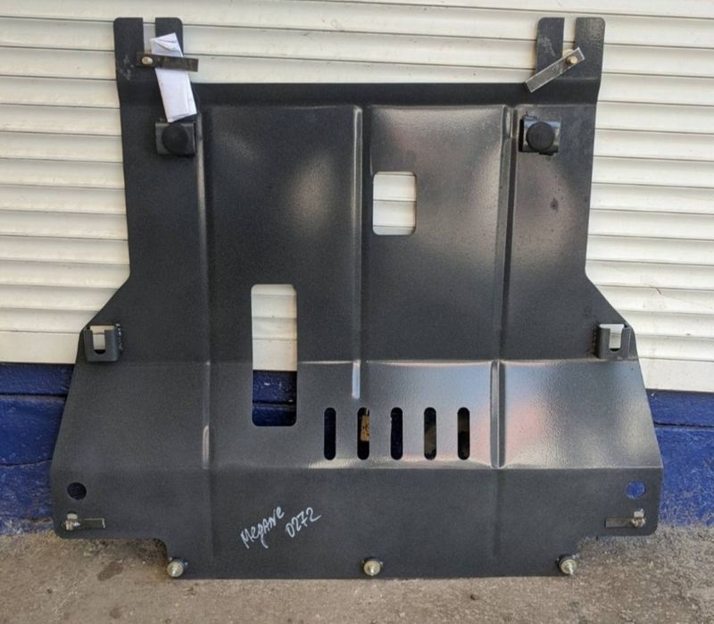 Защита двигателя картера на Renault Megane/Kango/Scenik/Trafic/Master