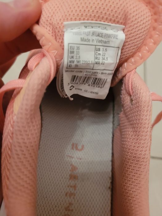 Buty do tenisa Artengo rozmiar 35 Stan idealny