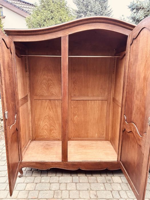 Szafa ubraniowa ludwikowska trzydrzwiowa brązowa stylowa dąb