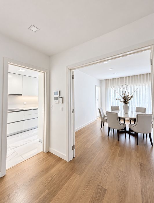 Apartamento T3 de Luxo em Porto Salvo, Oeiras 3 Suites | Ampla Varanda | Estacionamento | Classe A+
