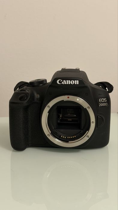 Canon 2000D com bolsa