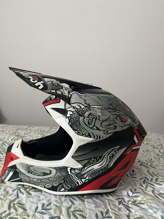 Capacete Airoh Motocross/Enduro (Tam. S)