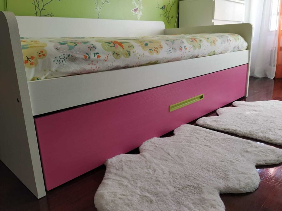 Cama de solteiro + cama na gaveta inferior
