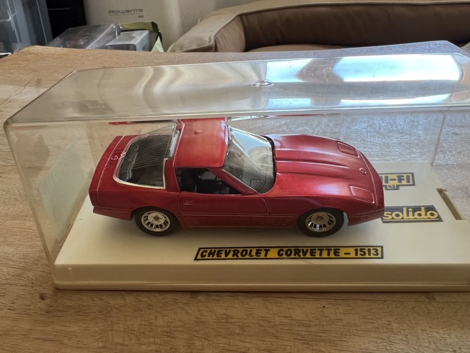 Chevrolet Corvete 1:43