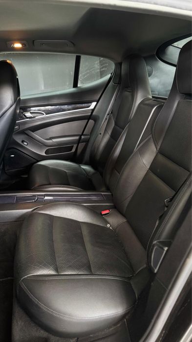 Porsche Panamera 3.0 Diesel 250 CV Ano 2012