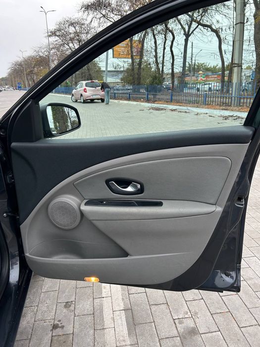 Продам свій автомобіль