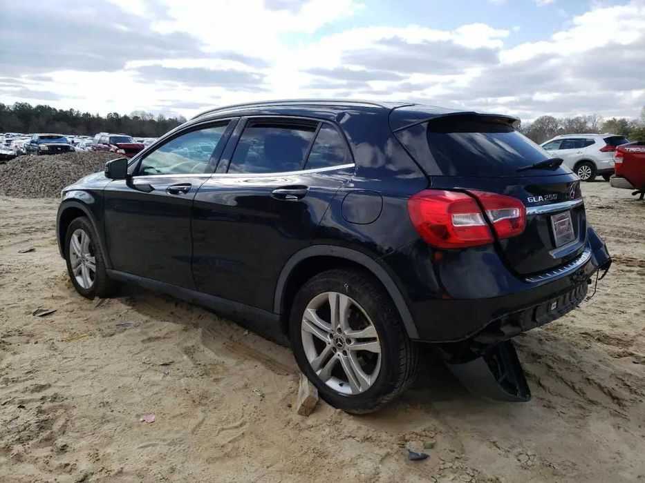 Бампер Mercedes GLA розборка мерс шрот