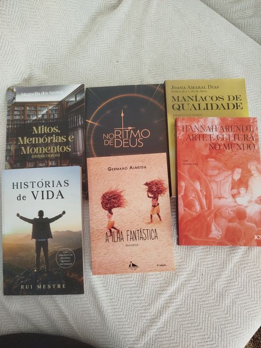 Vários livros novos