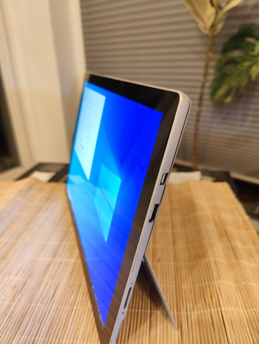 Surface 6 Windows i5 7300 Komputer tablet 2w1 UHD 128Gb SSD WiFi 5g