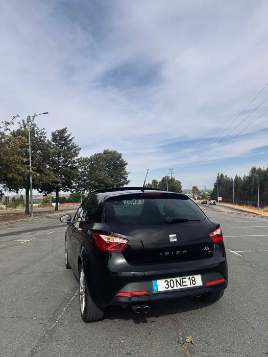SEAT Ibiza 1.6 TDI FR PRETO