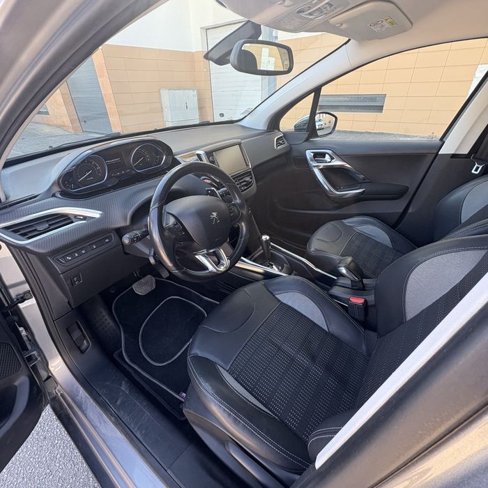 Peugeot 2008 1.2