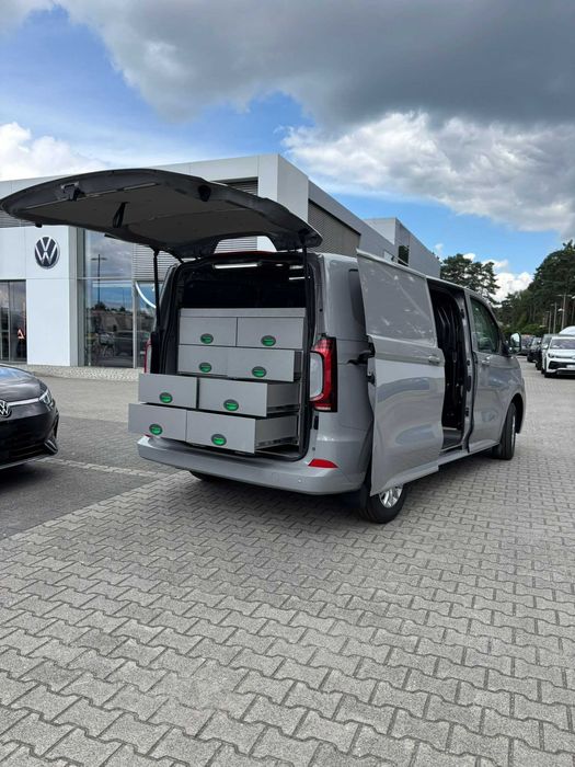 Zabudowa serwisowa/Szafka do busa Partner/Expert/Caddy/Transporter