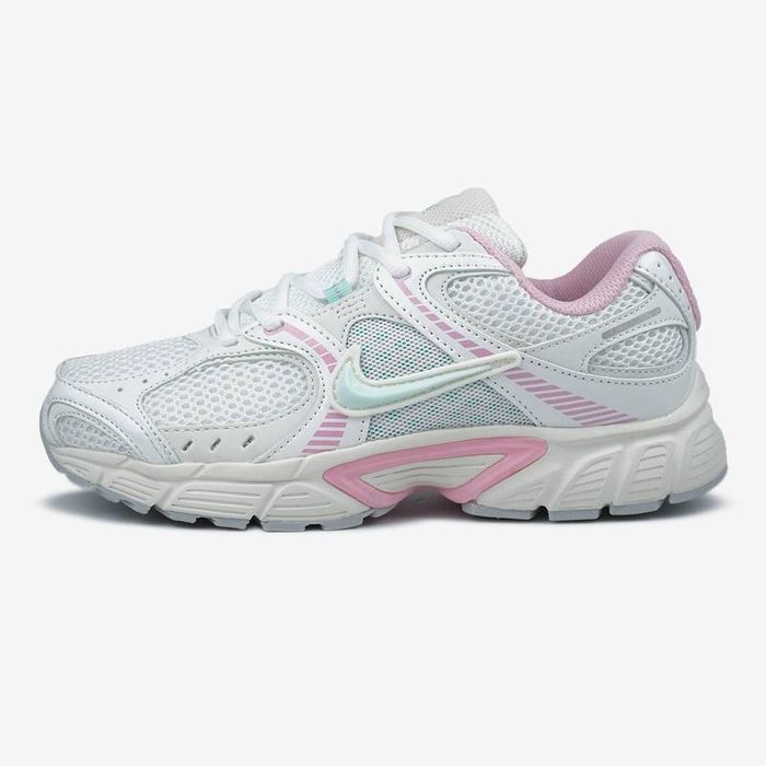 Жіночі кросівки Nike V5 RNR текстильні білі рожево-блакитні