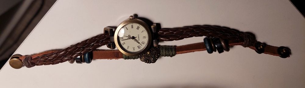 Vintage  śliczny stylowy zegarek