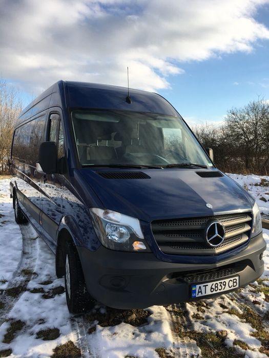 Вантажні перевезення.