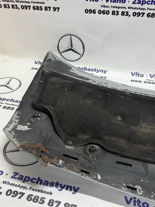 Капот (під відновлення) на Віто W639 капот на Mercedes Viano Vito W639