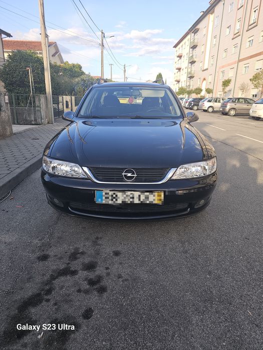 Opel Vectra 2.0TDI  Sport Limited foto 2