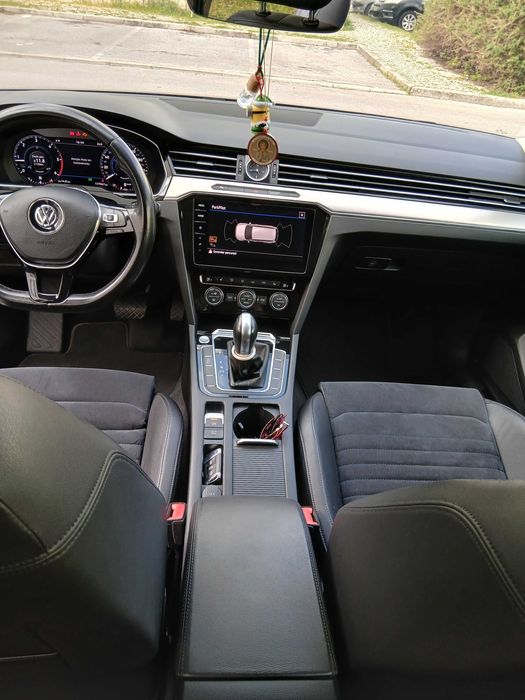 PASSAT VARIANT B8  2.0 Tdi 150 cv 2019