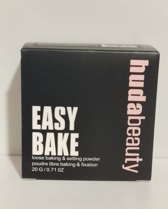 Pound cake powder puder Huda beauty