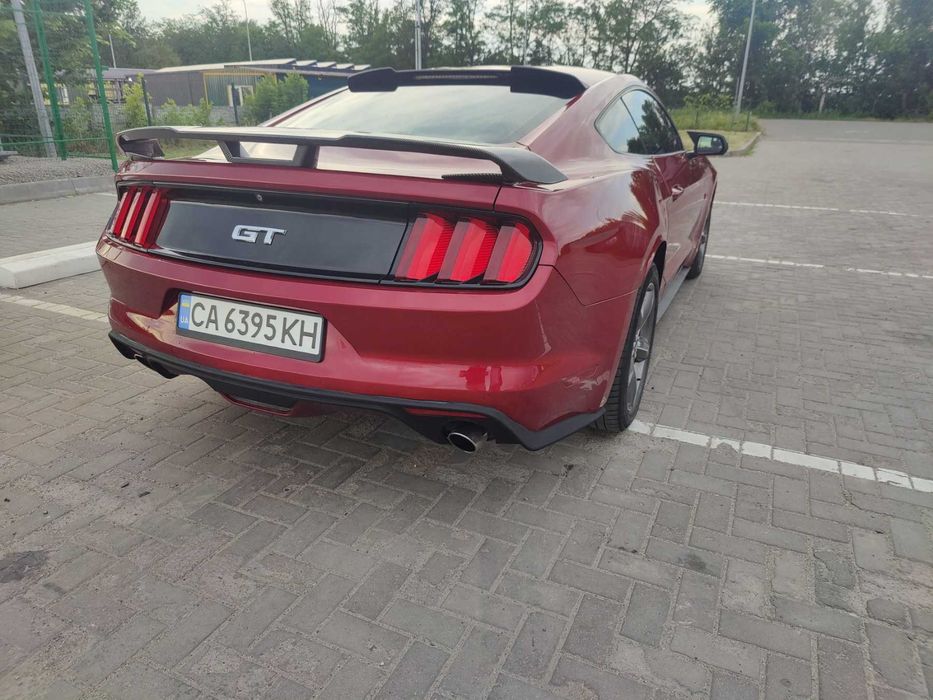 Ford Mustang 2017 VIN 1FA6P8CF0H5330830 фото оголошення 2 з 24