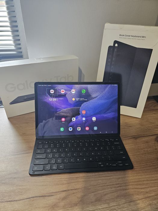 Tablet Samsung TAB S7 FE - 12,4 cala + klawiatura