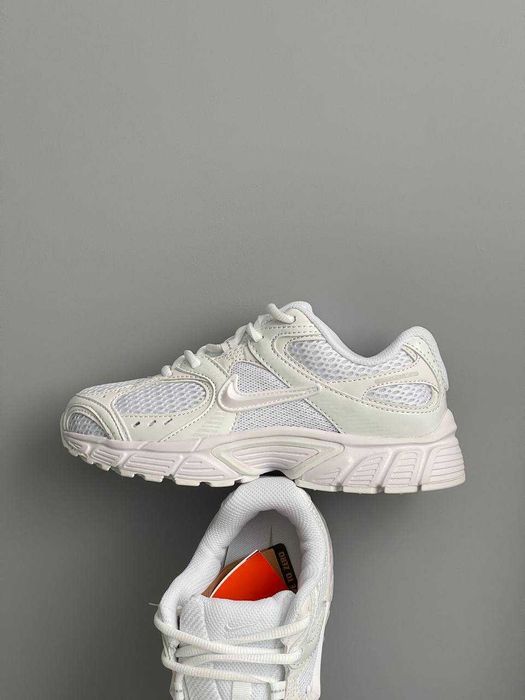 Кросівки Nike Zoom Vomero V5 RNR Full White premium
