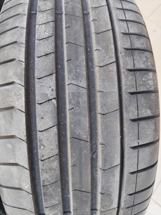 Pneus 235/50r19 Pirelli Pzero PZ4 MO 90% piso