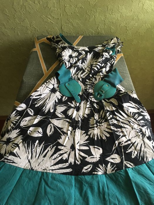 Платье и юбка летнее для девушки.