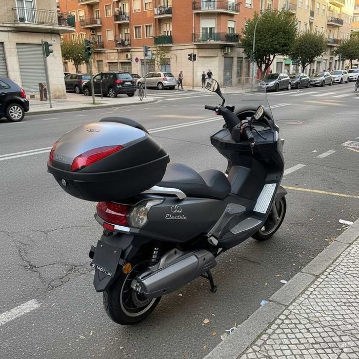 Scooter Elétrica 200Km Autonomia EFUN PUMA