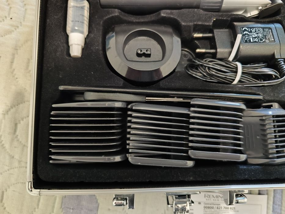 Maquina de corte cabelo e barba
