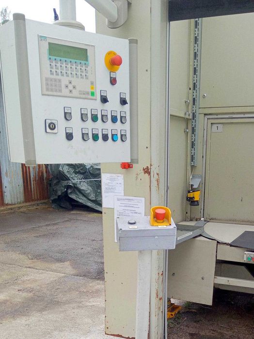 Robot frezujący ABB IRB 2400 M2000