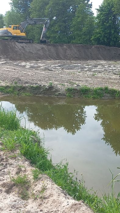 Ziemia na podniesienie ,wyrównanie terenu.  Ogród, trawnik.