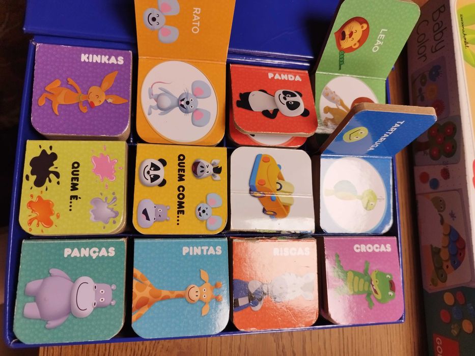 Vendo 4 brinquedos juntos - em bom estado