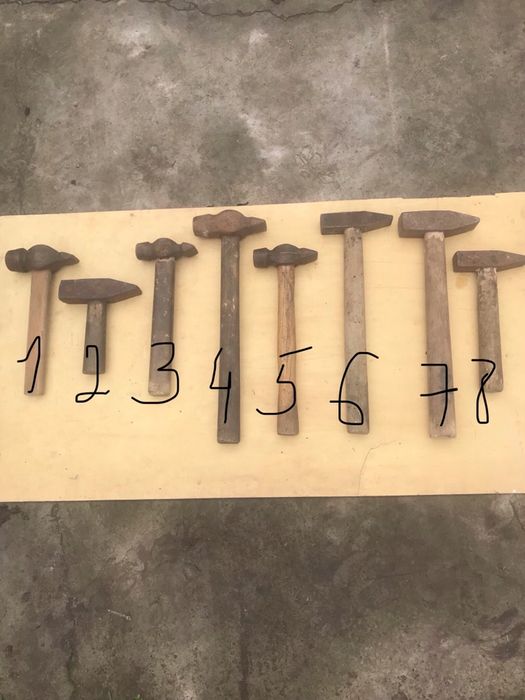 Кувалды,молотки Кирки в наличии