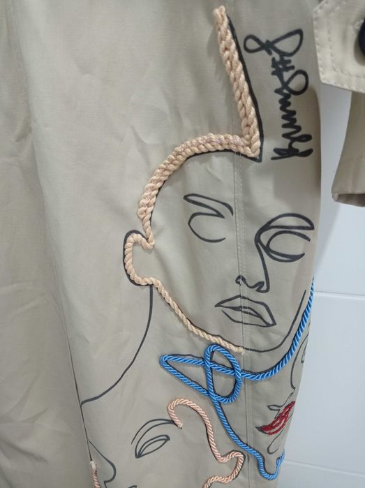 Плащ  дизайнерський розмір