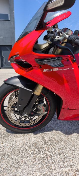 Ducati 1199 Panigale – 15.943 km | Desportiva de sonho