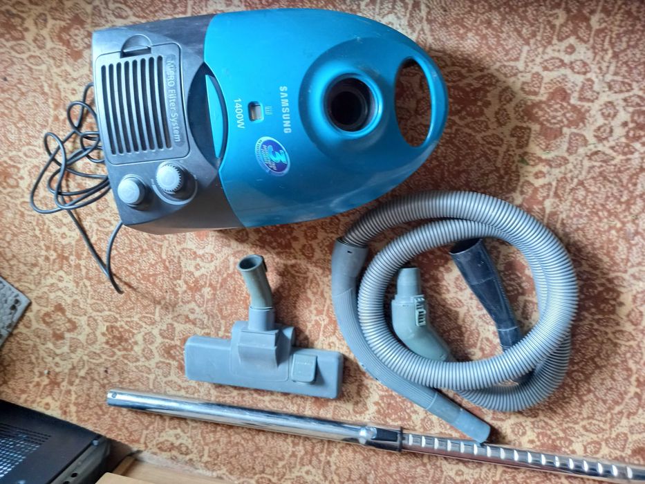 Пилосос Samsung SC4034 потужність 1400 W