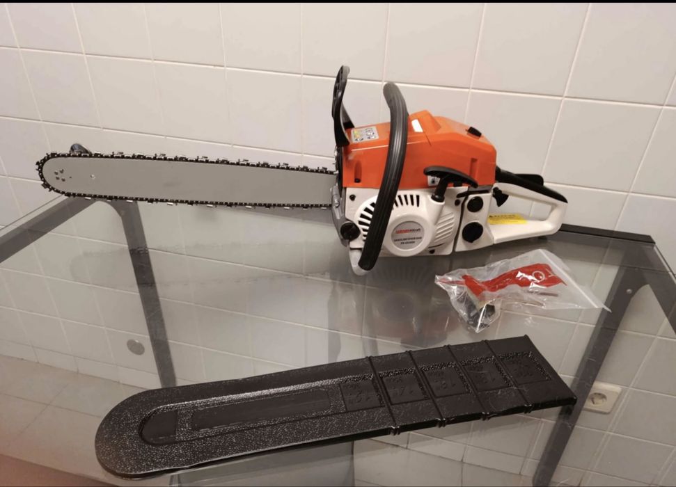 Motosserra 62CC a gasolina de mistura